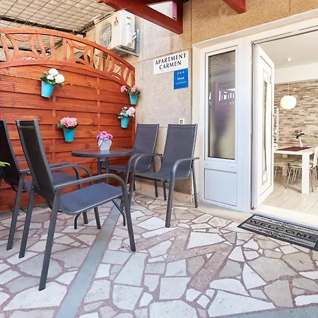Apartment Carmen Trogir Exterior photo